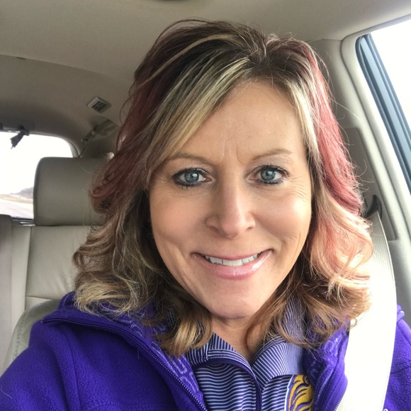 Meet your Posher, Wendy - Picture 1 of 1